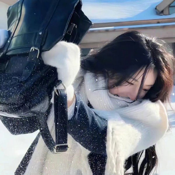 四月的雪